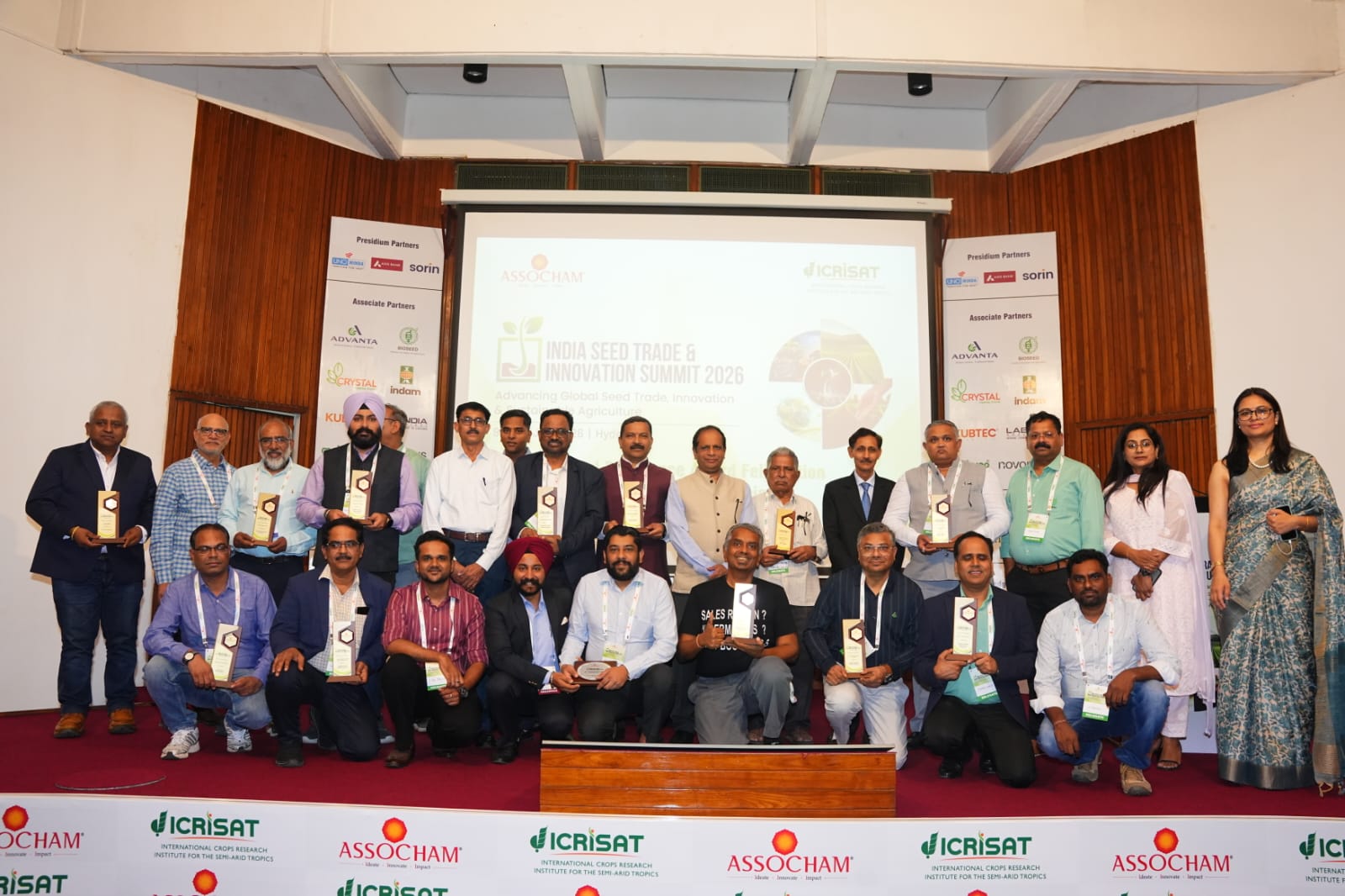 Mahabeej Receives Award at India Seed Trade & Innovation Summit 2026, Hyderabad